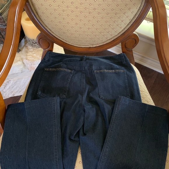Jones New York Sport Jeans w/Bling Trim Pockets - Picture 1 of 3